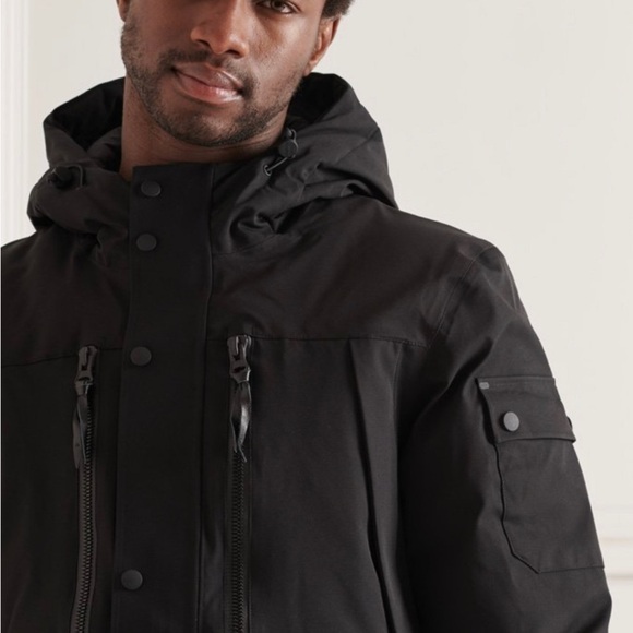 SUPER DRY Men's Black Hooded Down Jacket, size small - Picture 2 of 7
